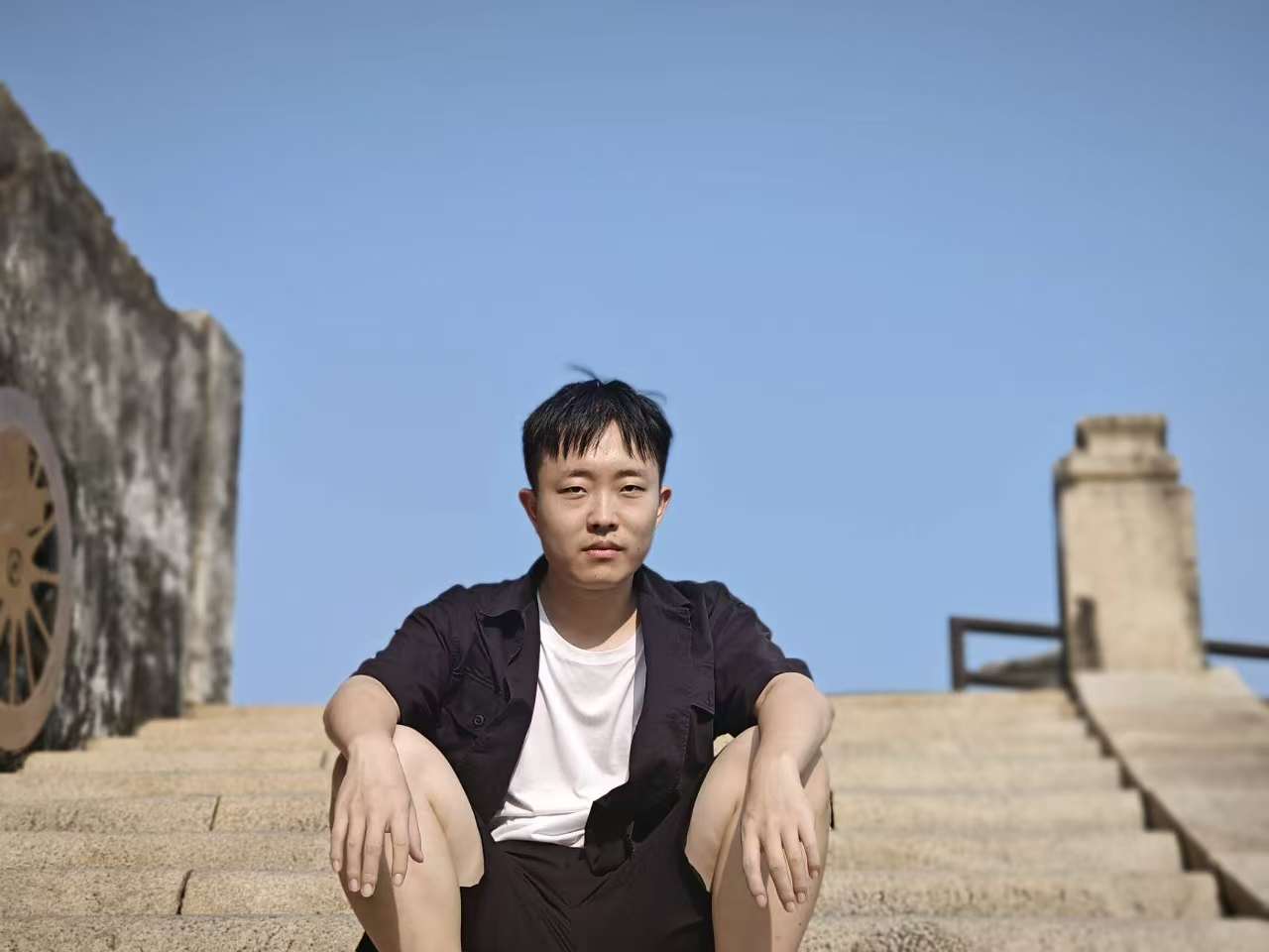 1744272132737262.jpg 1_單人生活照_生活照1.jpg