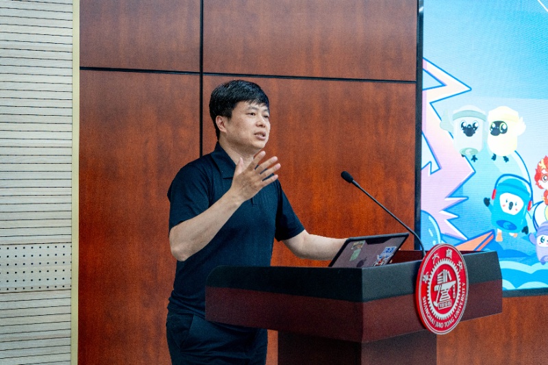 圖4 曾誠發(fā)言_resized.jpg