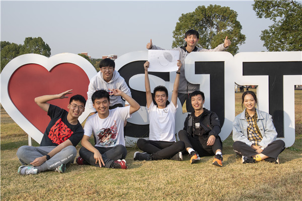 圖7 小組合影.jpg