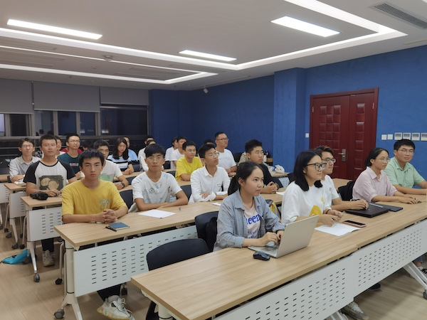 1632066823394626.jpg 圖6.與會人員全體合影.jpg