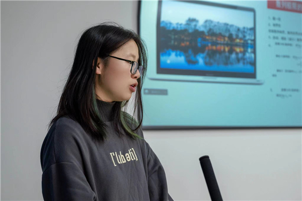 1667873242405440.jpg 圖2洪夢(mèng)偉分享考前經(jīng)驗(yàn).jpg