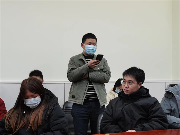 圖3 王杰同志匯報(bào)學(xué)習(xí)情況.jpg