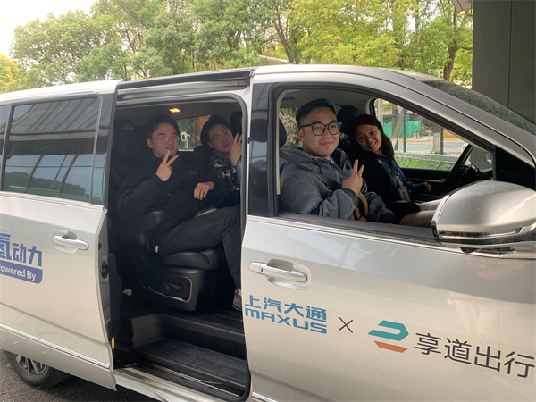 1680008505822112.jpg 圖15+試乘燃料電池汽車.jpg