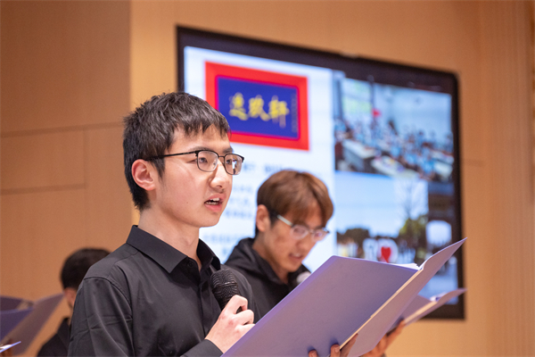 圖6 團(tuán)支部表演4.jpg