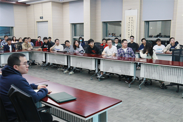 1698767297494055.jpg 圖1學(xué)習(xí)一帶一路.jpg