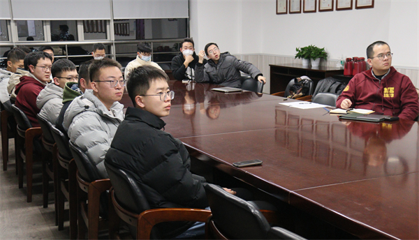 1704192456690818.jpg 圖 1黨員專題學習 .jpg