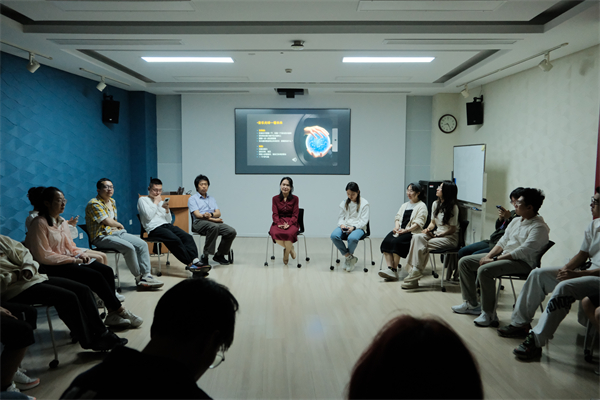 圖4 音樂(lè)擺渡.jpg