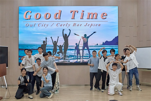 1716693506274594.jpg 圖2節(jié)目表演.jpg