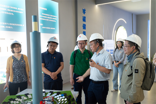 1716979681303753.jpg 圖2-支部成員參觀西子清潔能源裝備制造股份有限公司展廳.jpg