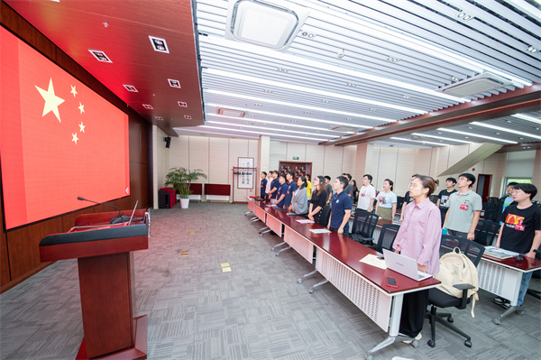 1720014620430833.jpg 圖2-奏唱國歌.jpg