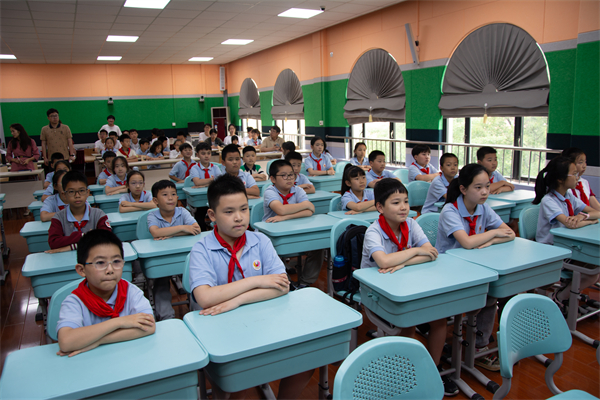 圖2 開營儀式開始.jpg