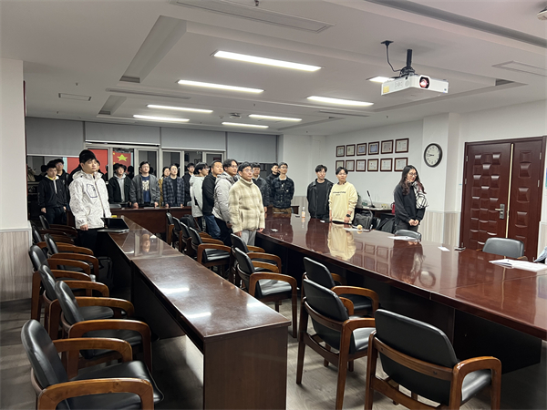 圖1 全體奏唱國歌.jpg