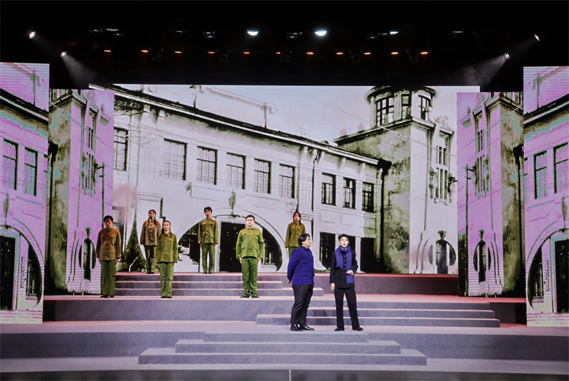 圖1 第一幕錢學(xué)森會見陳賡將軍.jpg