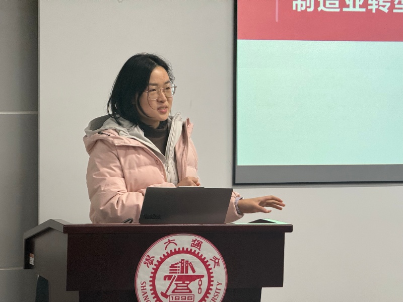 圖5 王煜作微黨課分享_resized.jpg